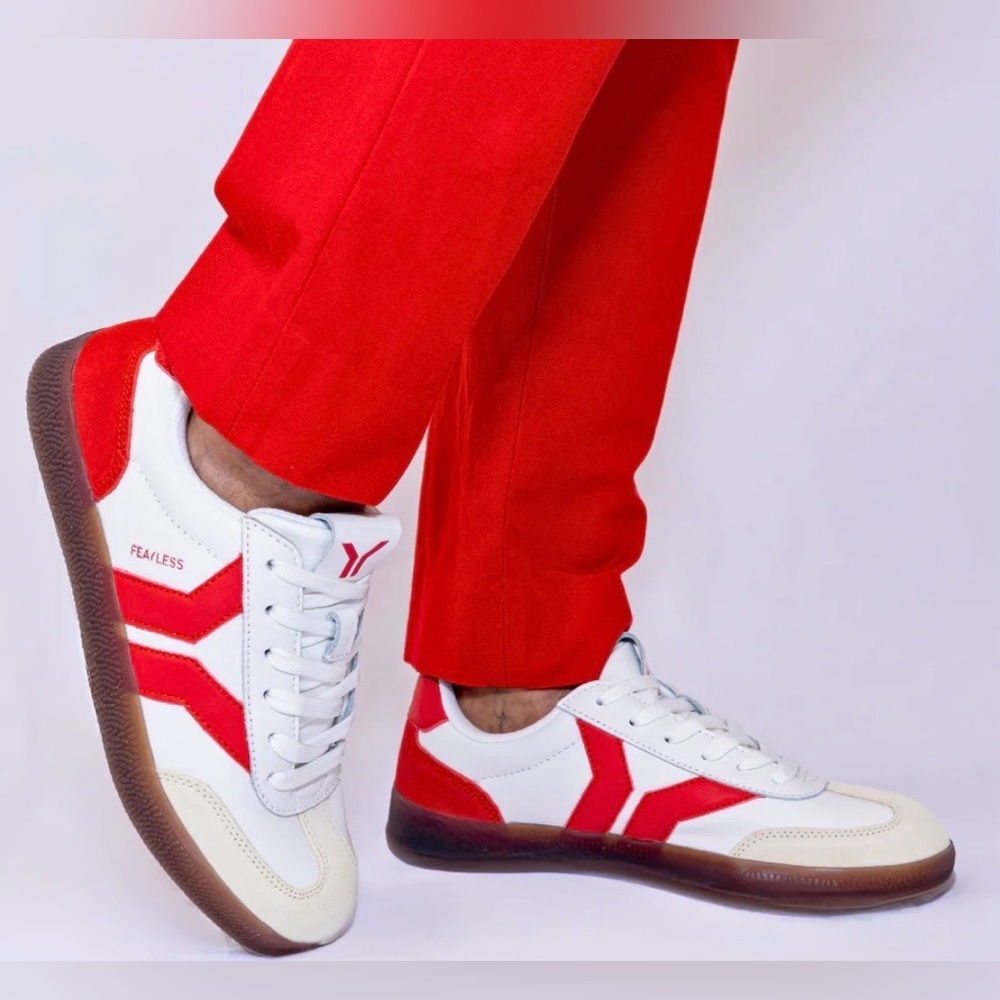 CULTURE OF BRAVE Leather Fearless Sneakers Sz 8-8.5/Euro 39